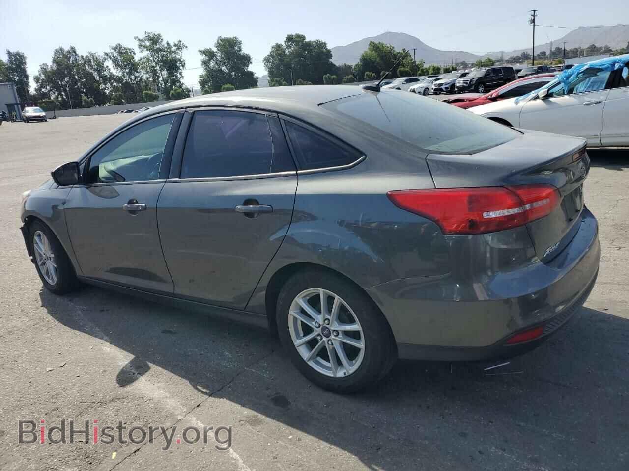 2017 FORD FOCUS - VIN: 1FADP3F25HL300155 - Photo 2
