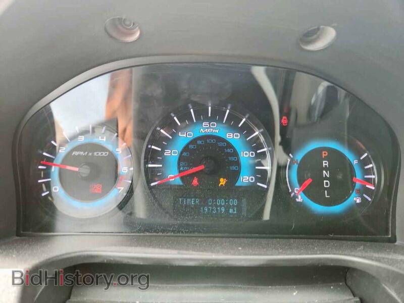 2011 Ford FUSION (VIN 3FAHP0JA1BR262995) — фото 9 из 12