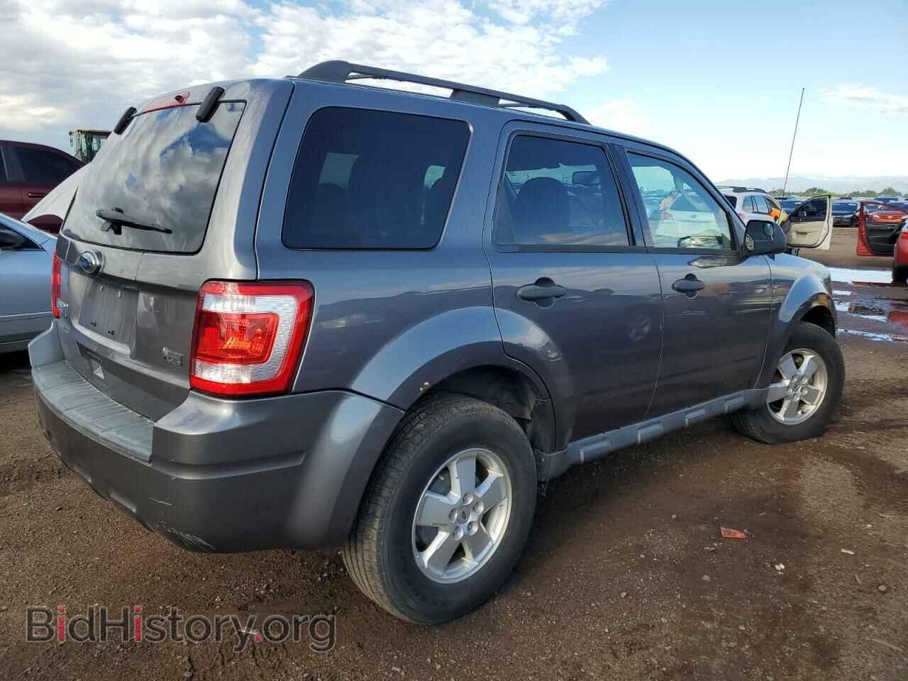 2011 FORD ESCAPE - VIN: 1FMCU9DG2BKA56747 - Фото 3