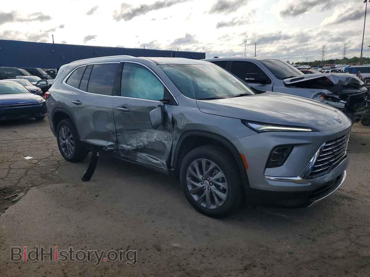 2026 BUICK ENCLAVE - VIN: 5GAEVAKSXTJ320776 - Photo 4