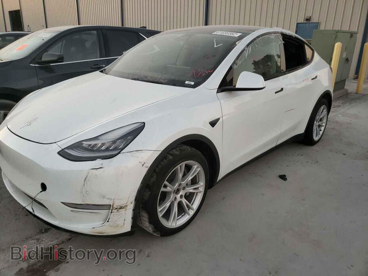2020 TESLA MODEL Y - VIN: 5YJYGDEE9LF026404 - Фото 2