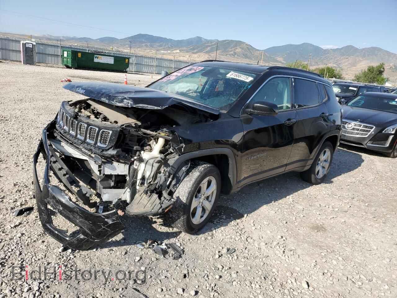 Фотография 3C4NJDBB4JT413813 - JEEP COMPASS 2018