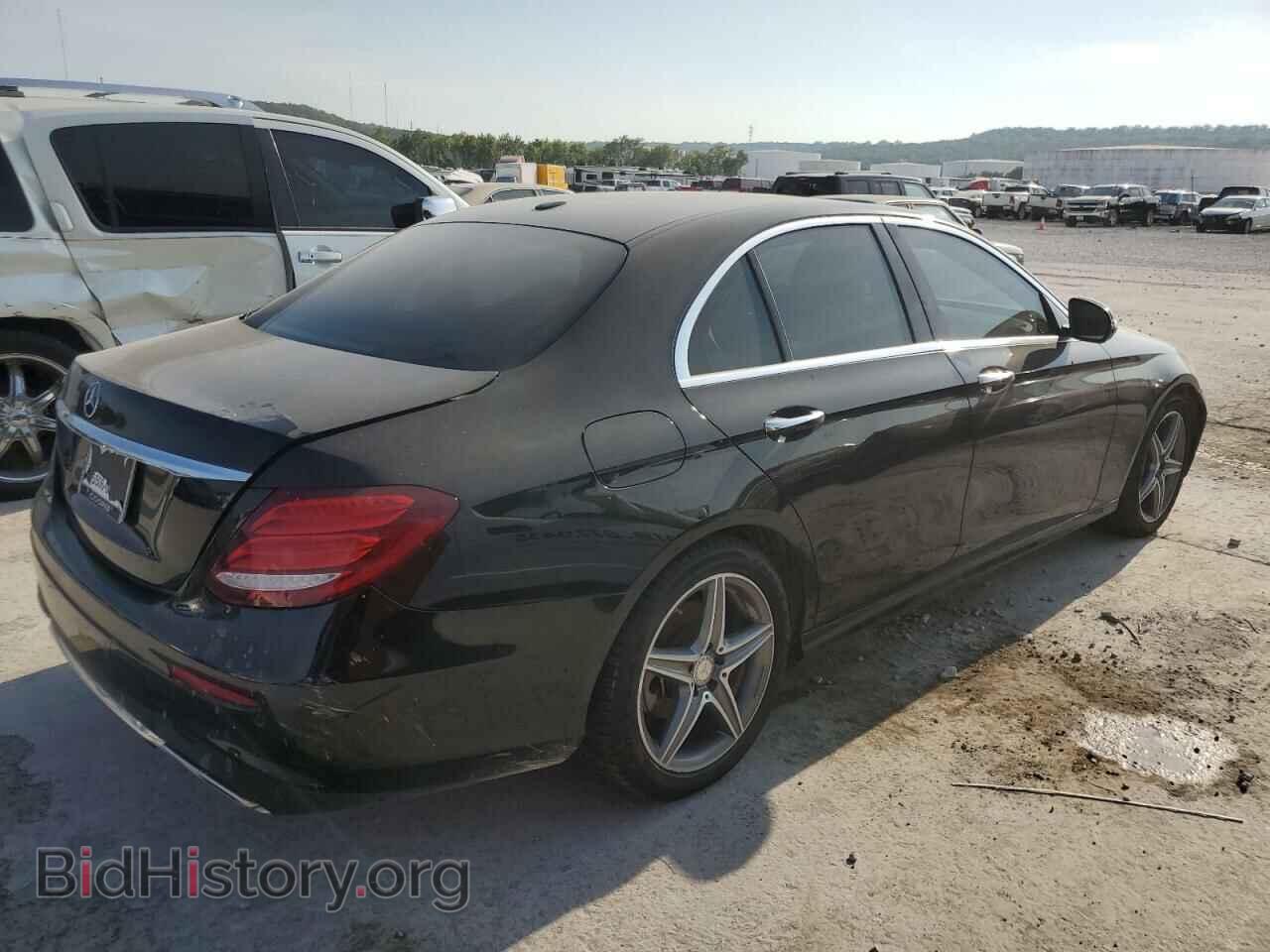 2017 MERCEDES-BENZ E-CLASS - VIN: WDDZF4JB5HA018079 - Фото 3
