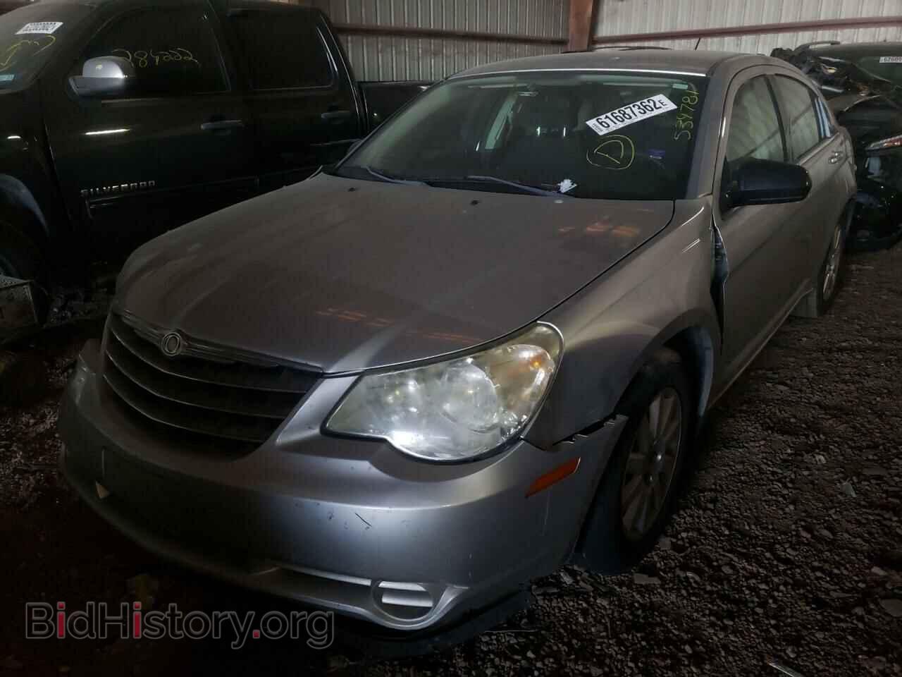 2009 CHRYSLER SEBRING - VIN: 1C3LC46B69N539781 - Фото 2