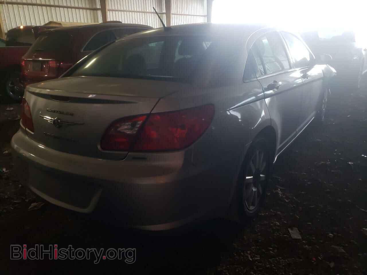 2009 CHRYSLER SEBRING - VIN: 1C3LC46B69N539781 - Фото 4