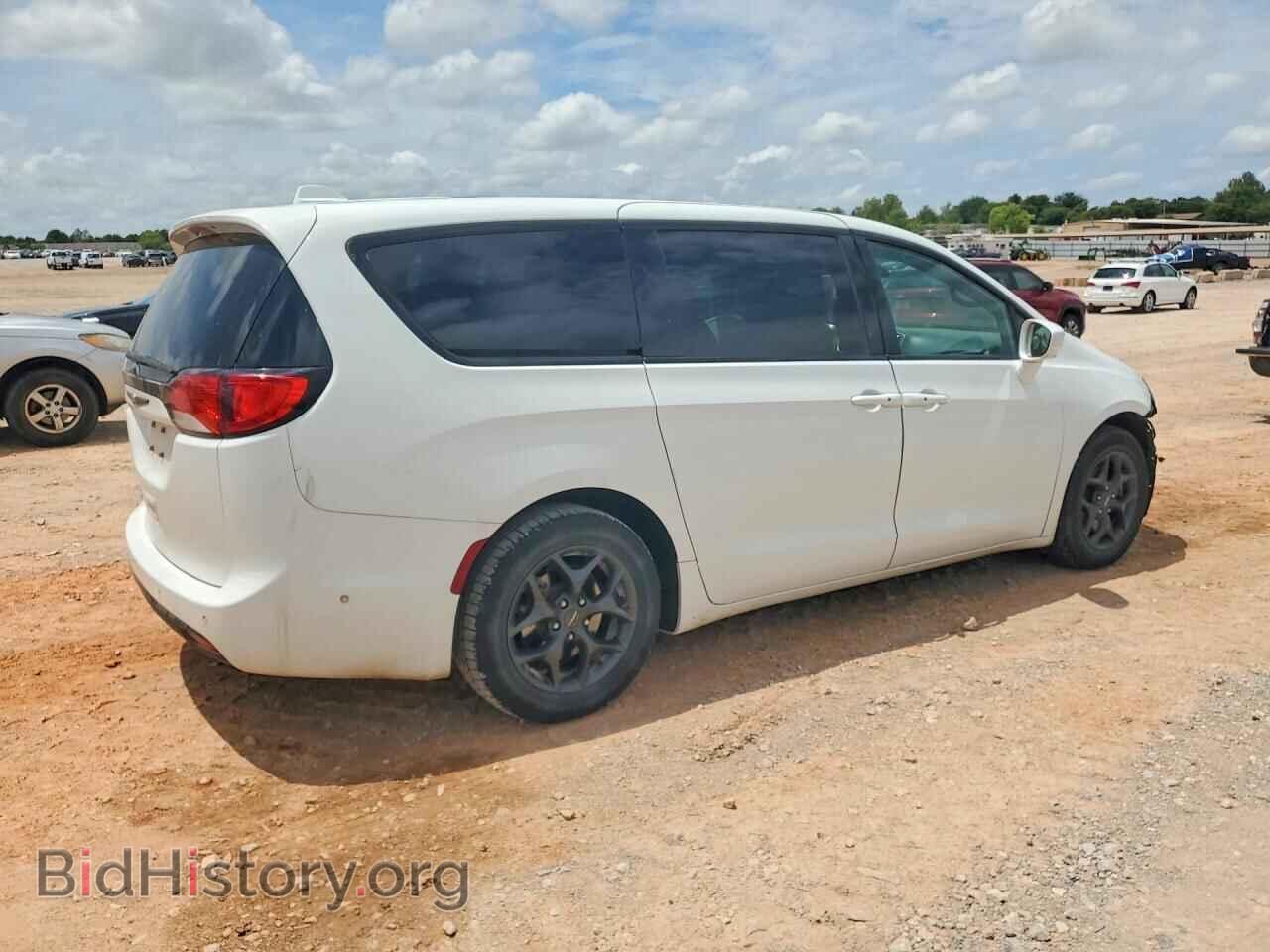 2019 CHRYSLER PACIFICA - VIN: 2C4RC1FGXKR702733 - Photo 3