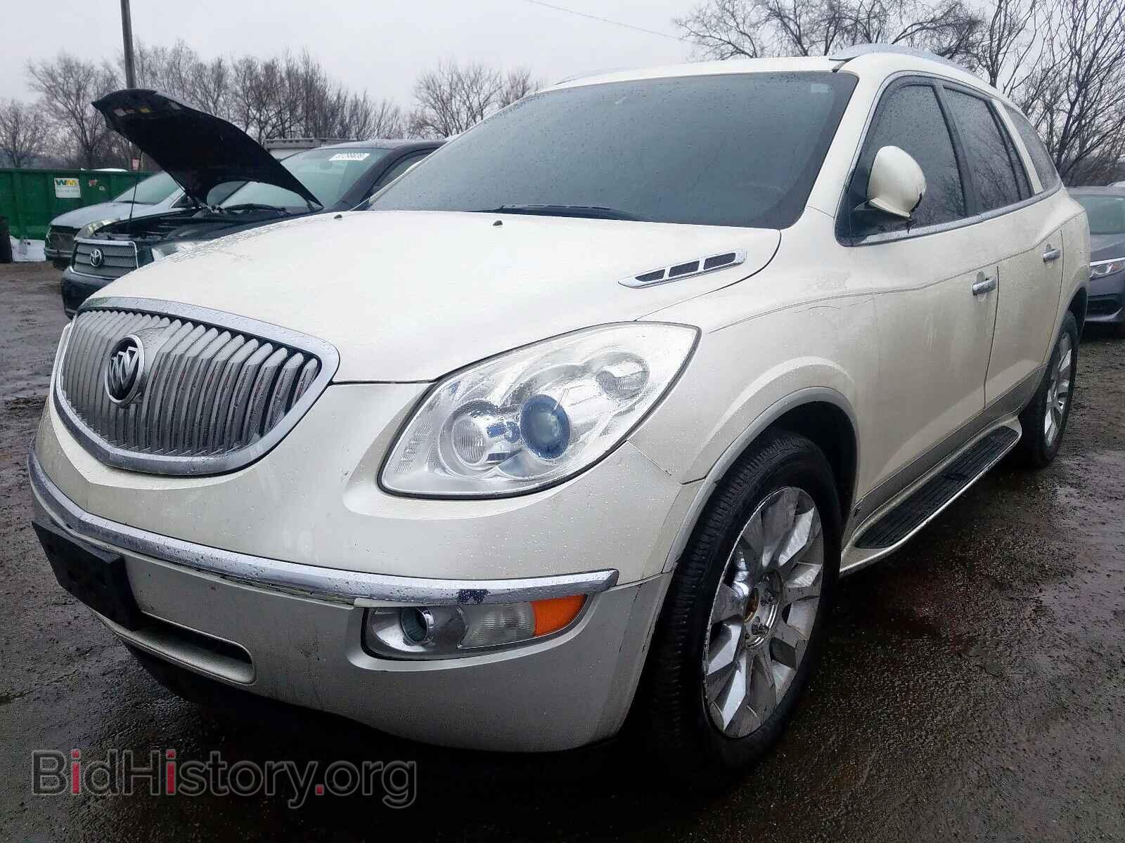 2011 BUICK ENCLAVE - VIN: 5GAKVCED1BJ188887 - Фото 2