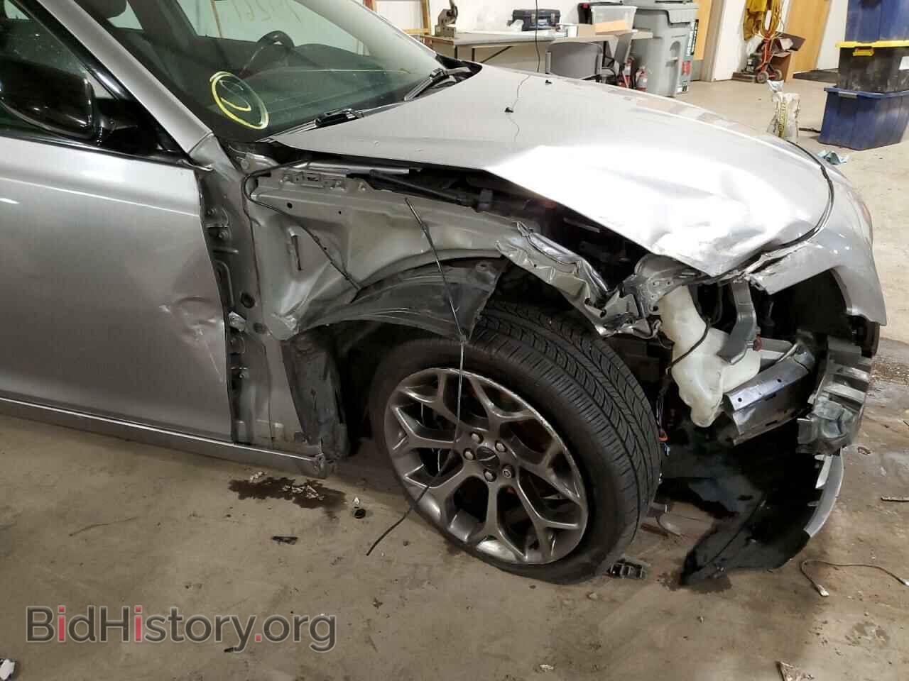 2018 CHRYSLER 300 - VIN: 2C3CCAAG9JH190887 - Фото 9