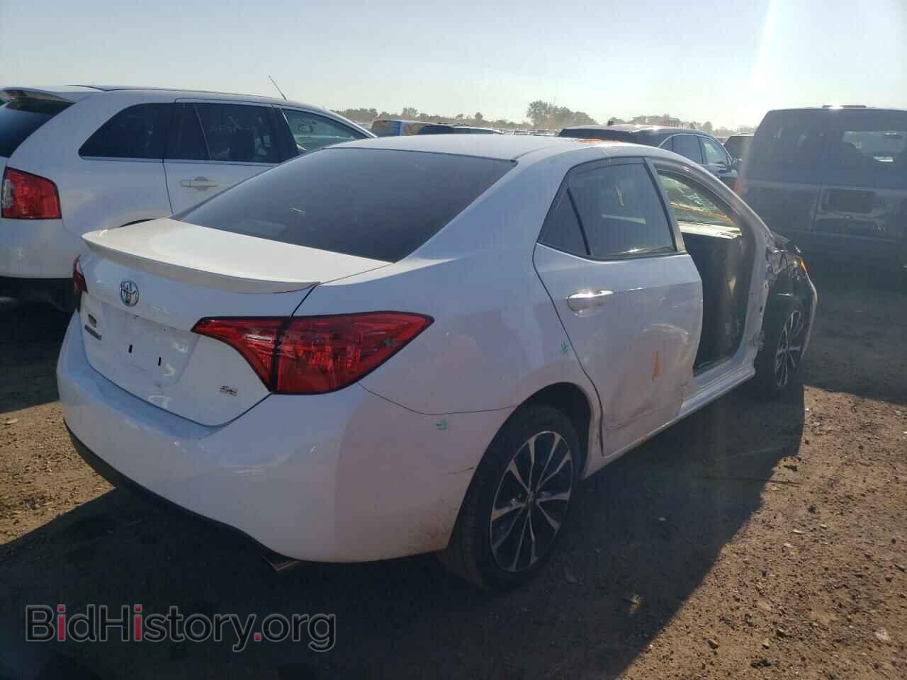 2017 TOYOTA COROLLA - VIN: 2T1BURHEXHC912850 - Фото 3