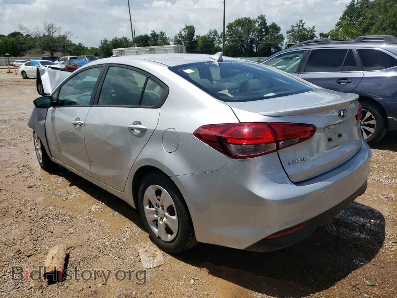 2017 KIA FORTE - VIN: 3KPFL4A76HE116424 - Фото 2