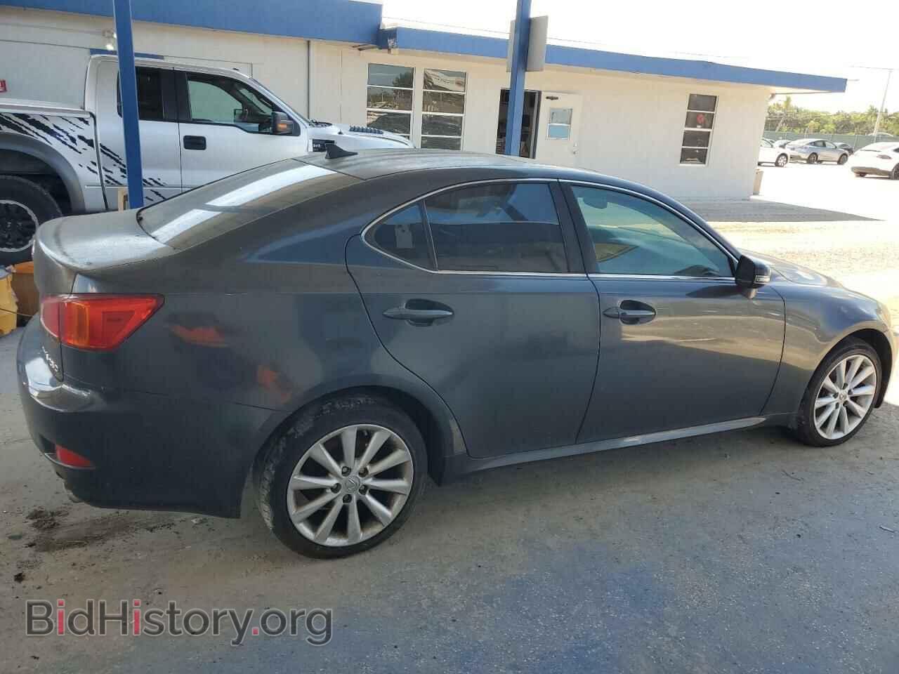 2010 LEXUS IS - VIN: JTHCF5C29A5041946 - Photo 3