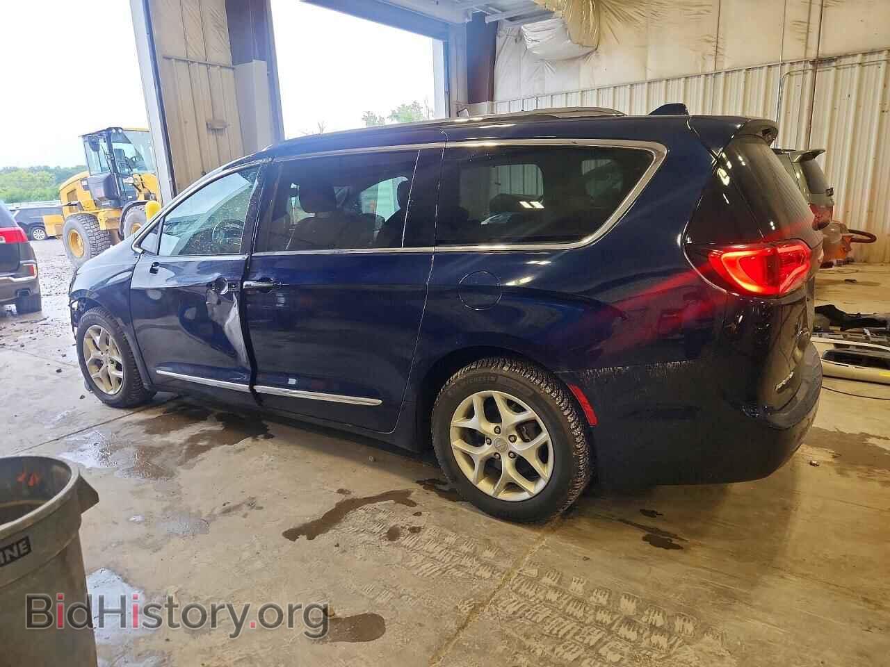 2017 CHRYSLER PACIFICA - VIN: 2C4RC1EG6HR592290 - Photo 2