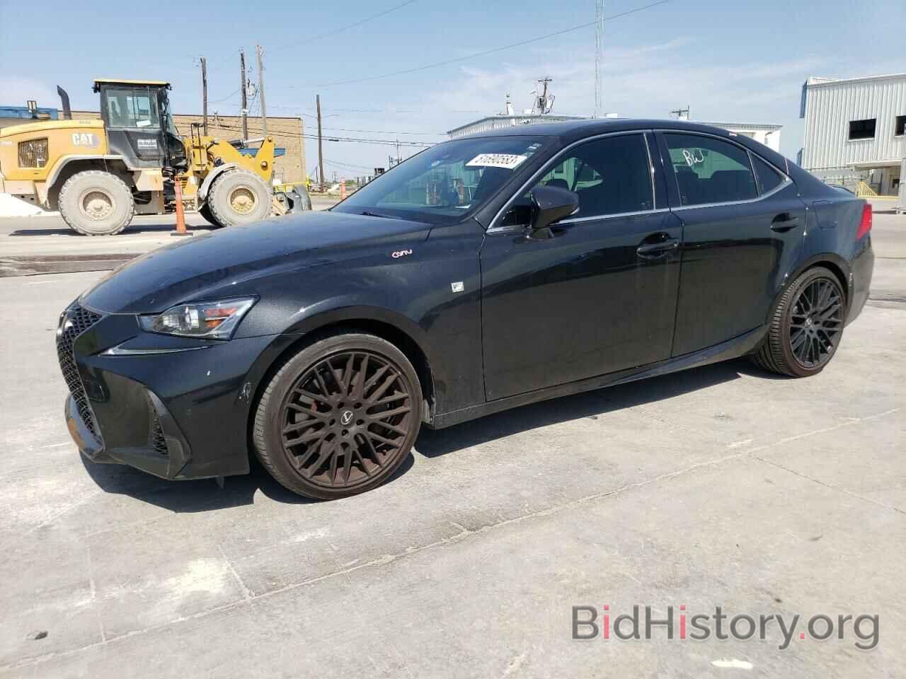 Фотография JTHBA1D23K5084195 - LEXUS IS 2019