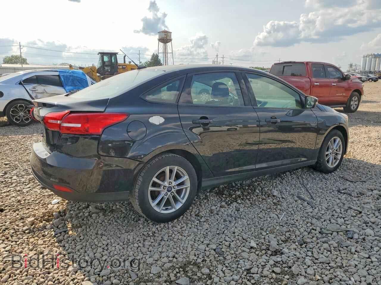 2017 FORD FOCUS - VIN: 1FADP3F26HL339420 - Photo 3