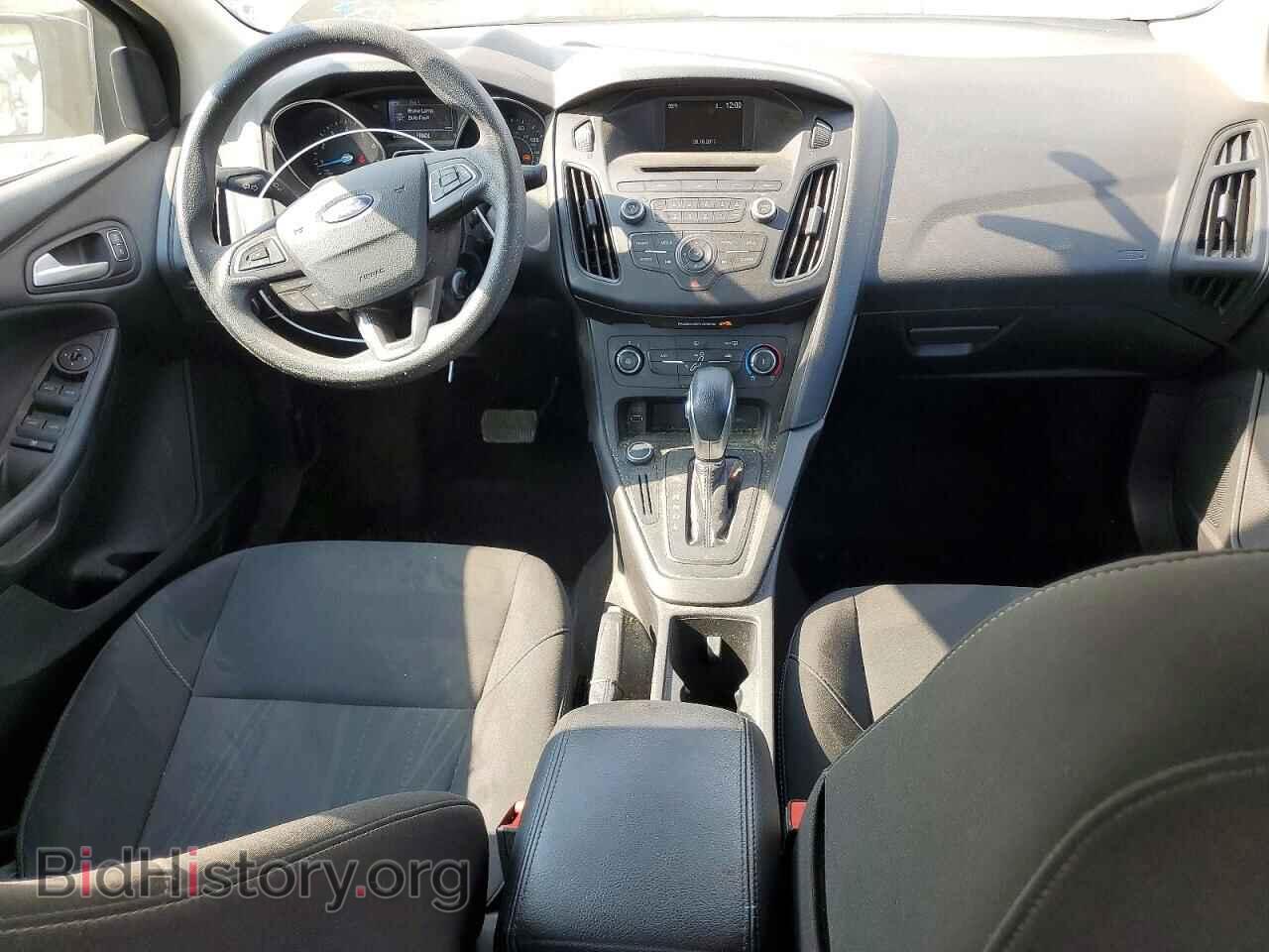 2017 FORD FOCUS - VIN: 1FADP3F26HL339420 - Photo 8