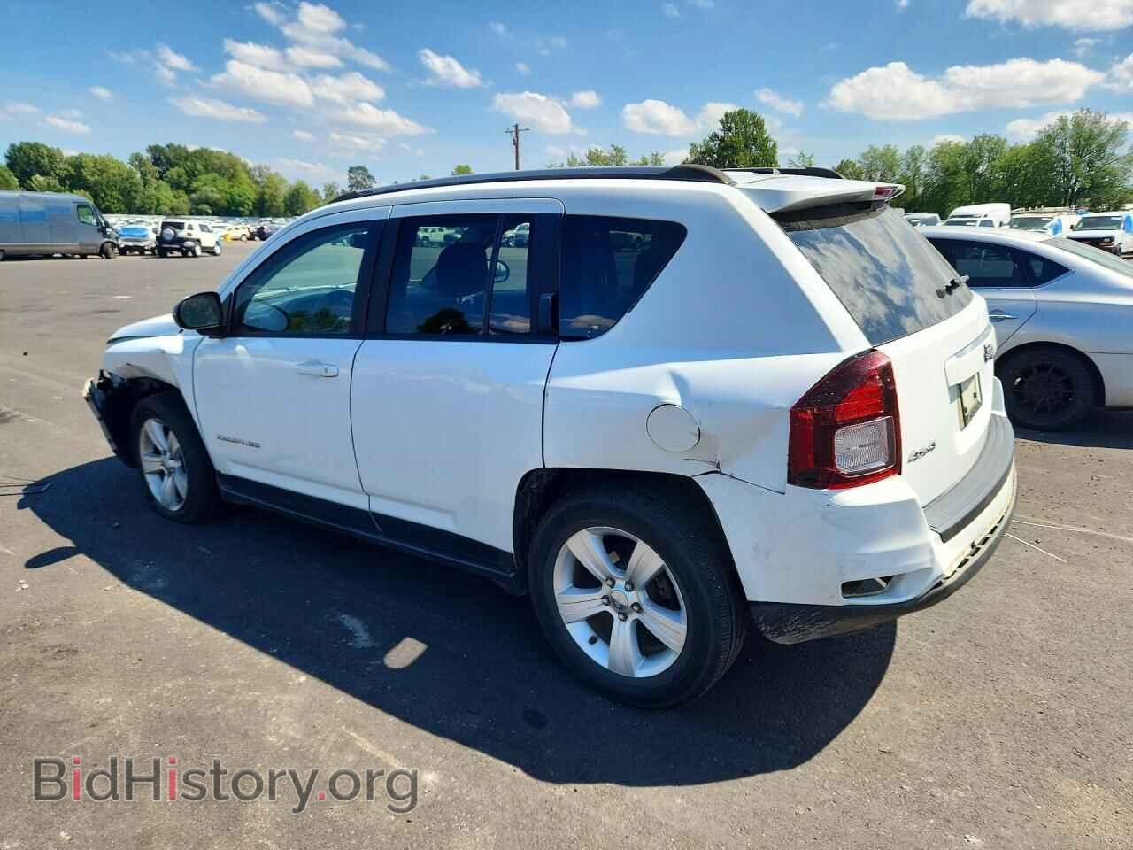 2017 JEEP COMPASS - VIN: 1C4NJDBB9HD106332 - Photo 2