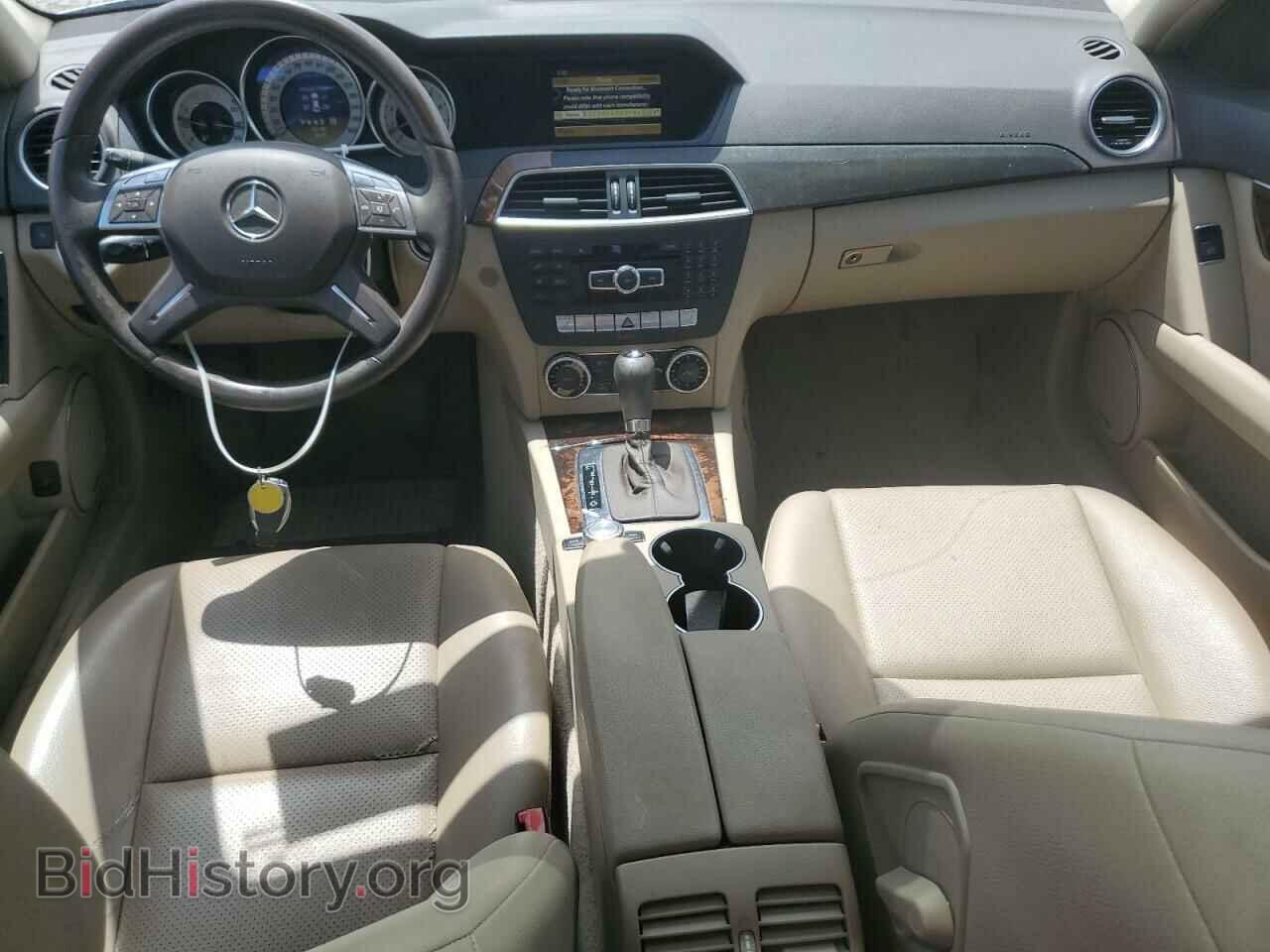 2012 MERCEDES-BENZ C-CLASS - VIN: WDDGF8BB8CA731905 - Фото 8
