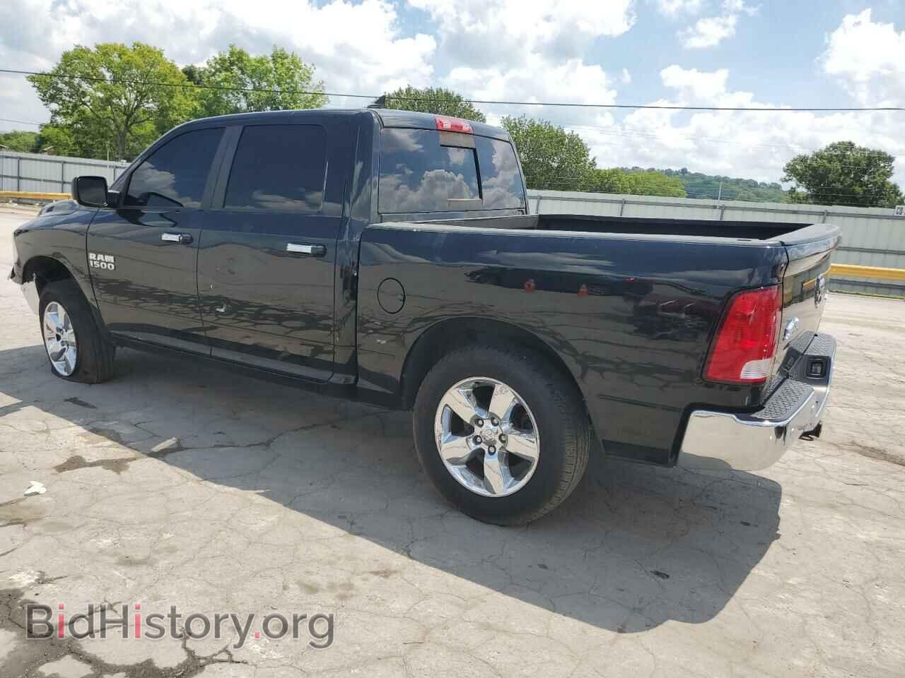 2017 RAM 1500 - VIN: 1C6RR7LG0HS546772 - Photo 2