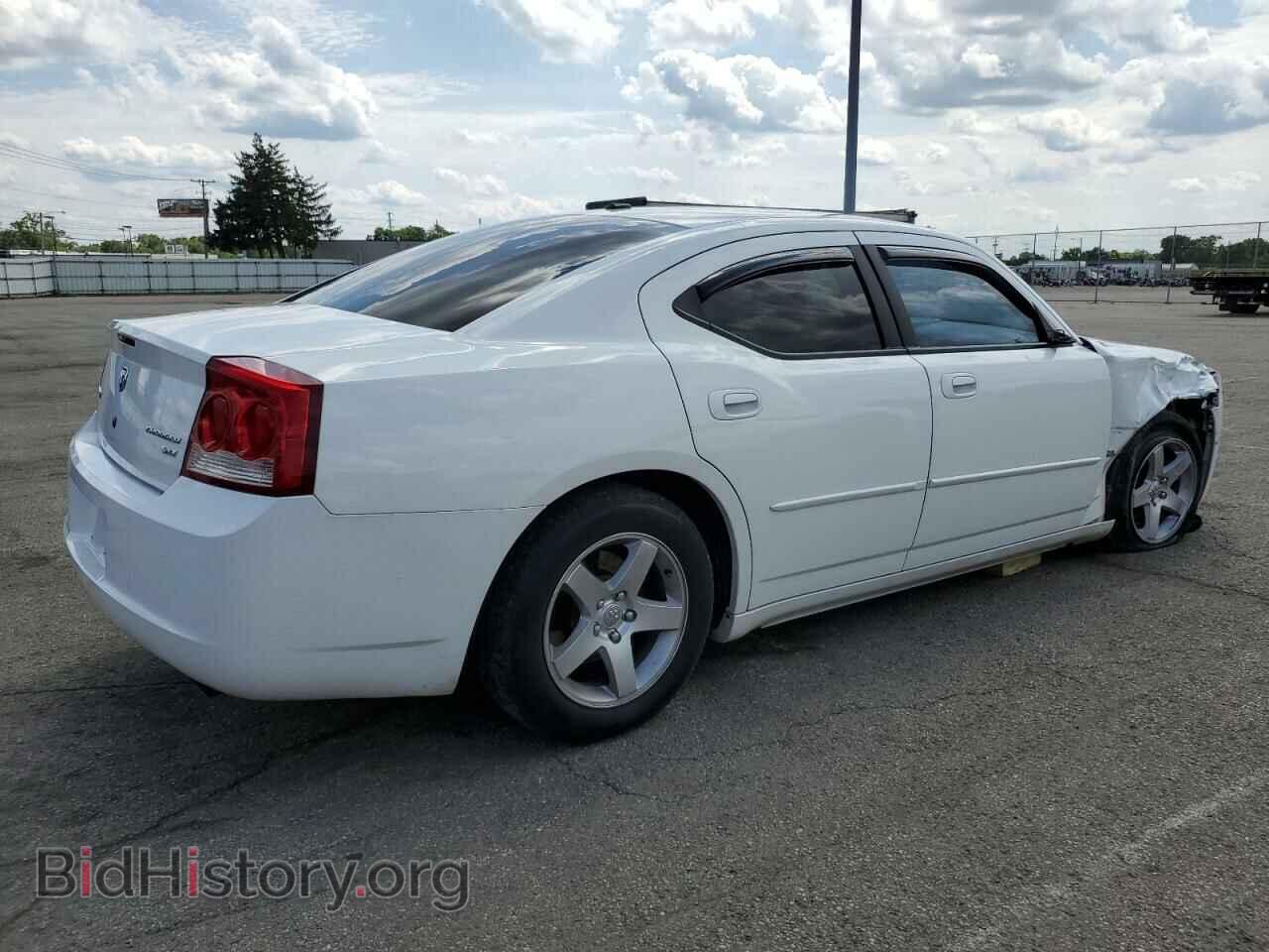 2010 DODGE CHARGER - VIN: 2B3CA3CV1AH267858 - Фото 3