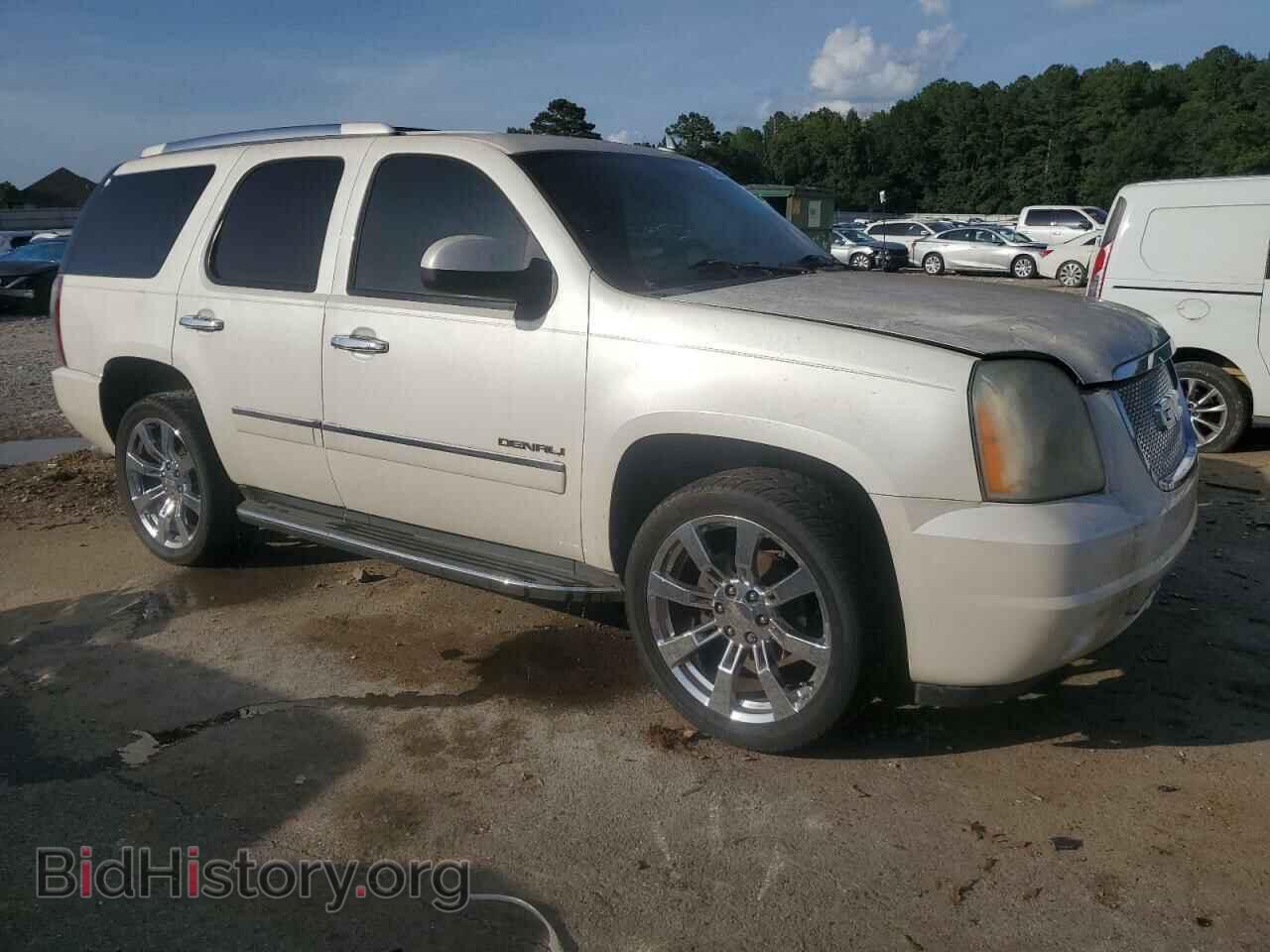 2011 GMC YUKON - VIN: 1GKS2EEF8BR135632 - Фото 4