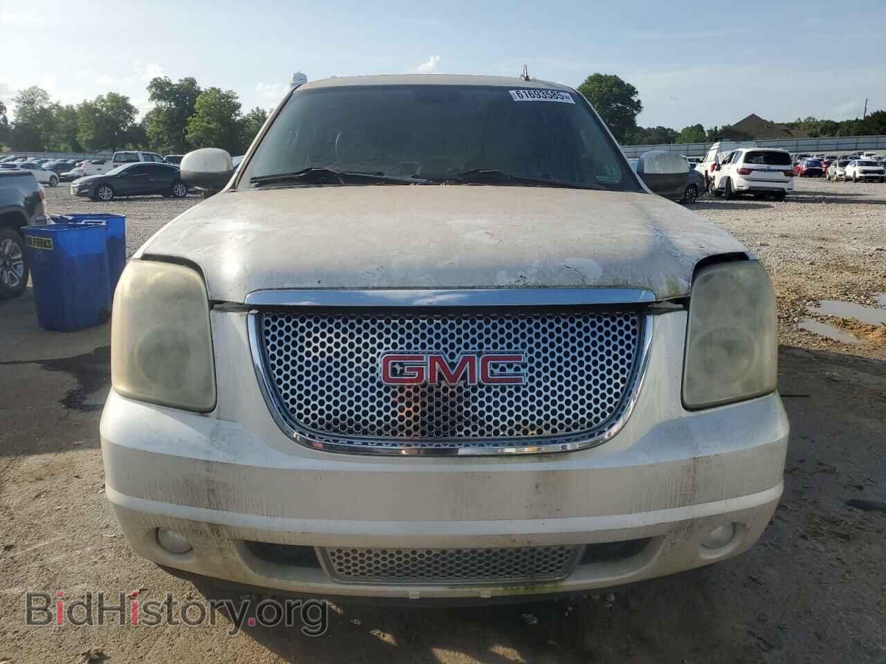 2011 GMC YUKON - VIN: 1GKS2EEF8BR135632 - Фото 5