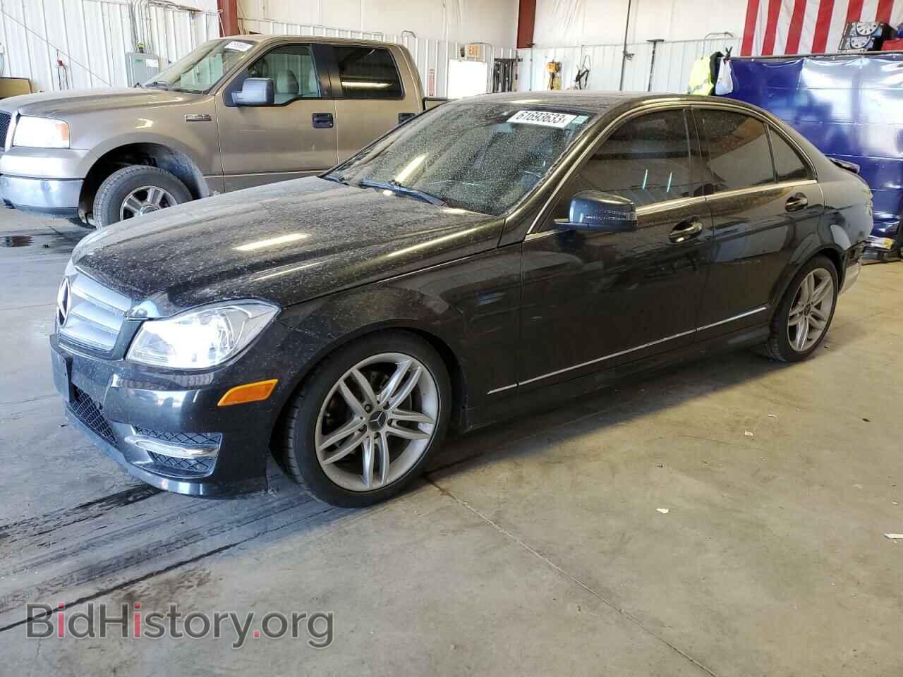Photo WDDGF8BB1CR192514 - MERCEDES-BENZ C-CLASS 2012