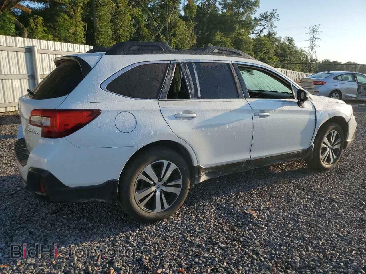 2019 SUBARU OUTBACK - VIN: 4S4BSANCXK3380568 - Фото 3