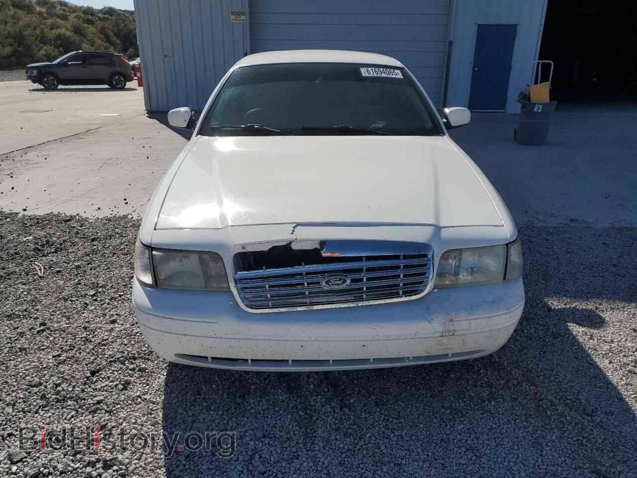 2011 FORD CROWN VIC - VIN: 2FABP7EV5BX133123 - Фото 5