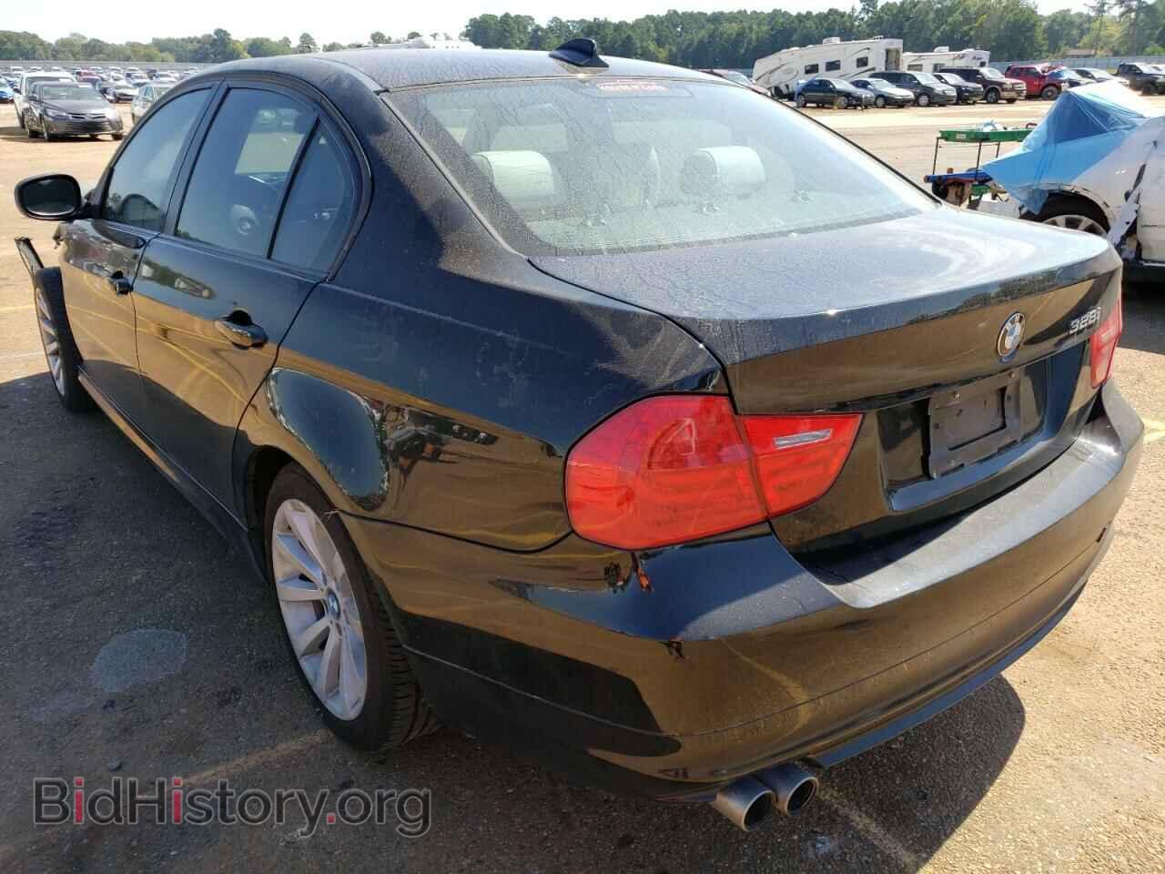 2011 BMW 3 SERIES - VIN: WBAPH7C56BE679332 - Фото 3