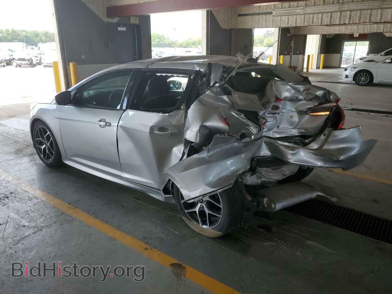 2016 FORD FOCUS - VIN: 1FADP3F2XGL237116 - Фото 2