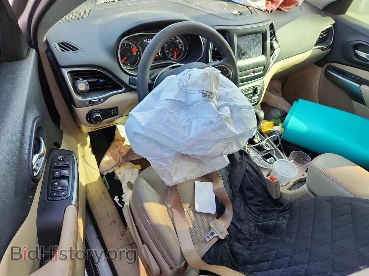 2020 JEEP CHEROKEE - VIN: 1C4PJLCB3LD528381 - Фото 8
