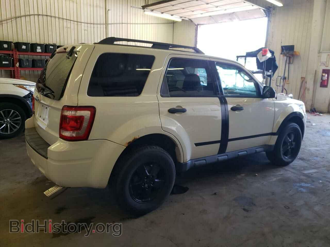 2009 FORD ESCAPE - VIN: 1FMCU03G19KA35962 - Фото 3