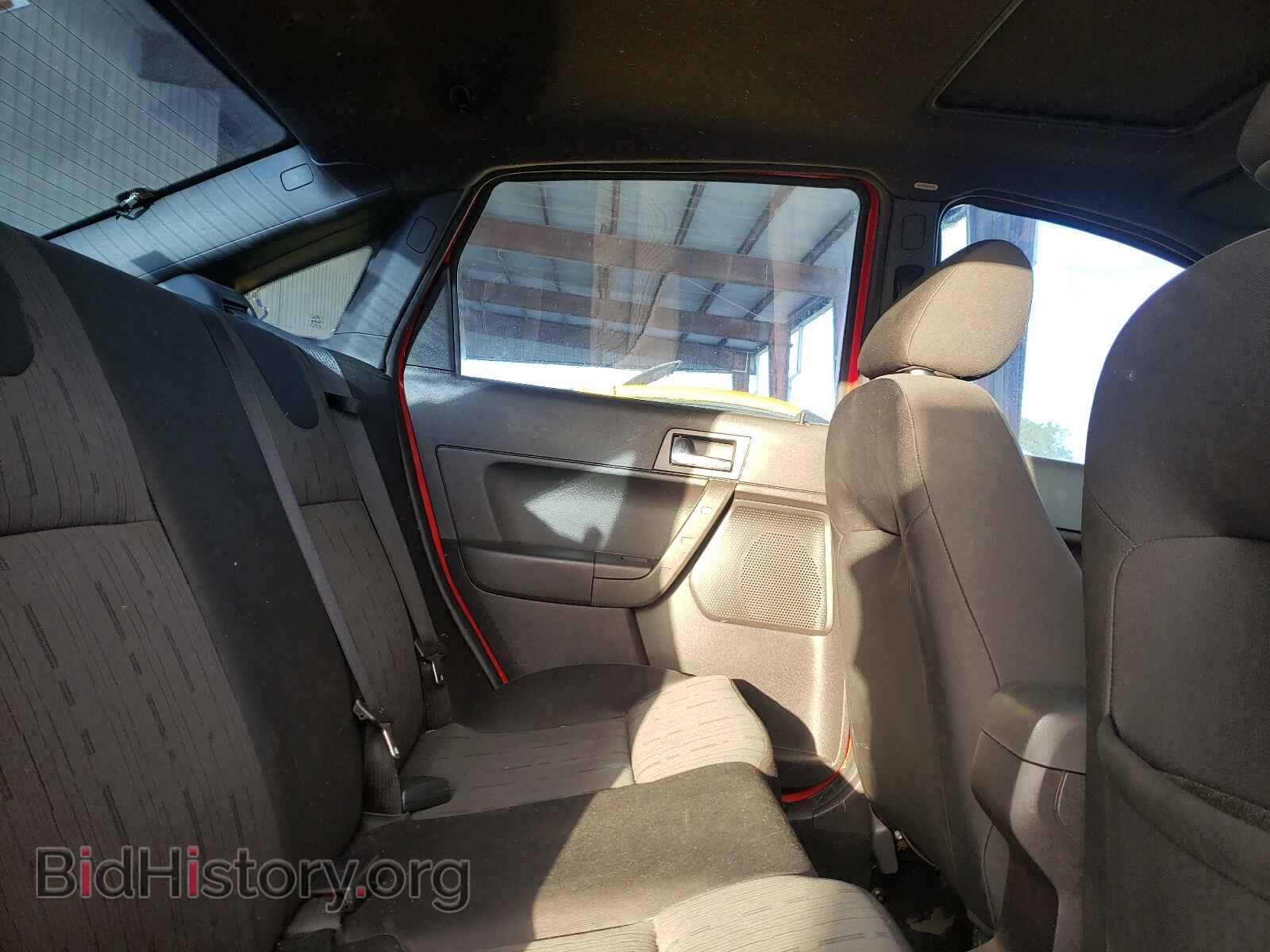 2008 FORD FOCUS - VIN: 1FAHP35N88W182307 - Фото 6