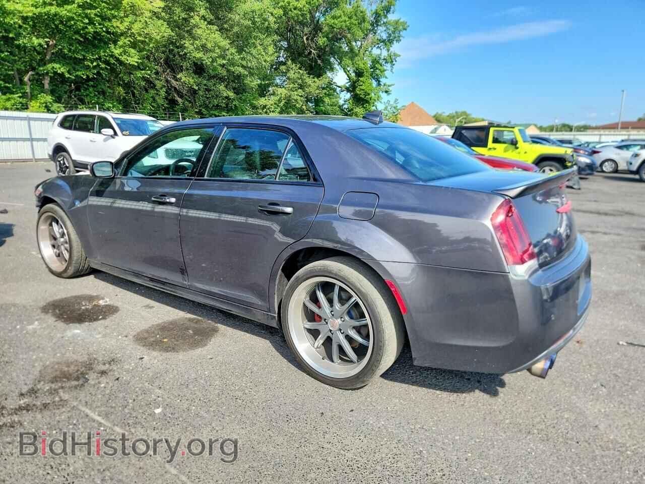 2018 CHRYSLER 300 - VIN: 2C3CCABT6JH120436 - Фото 2