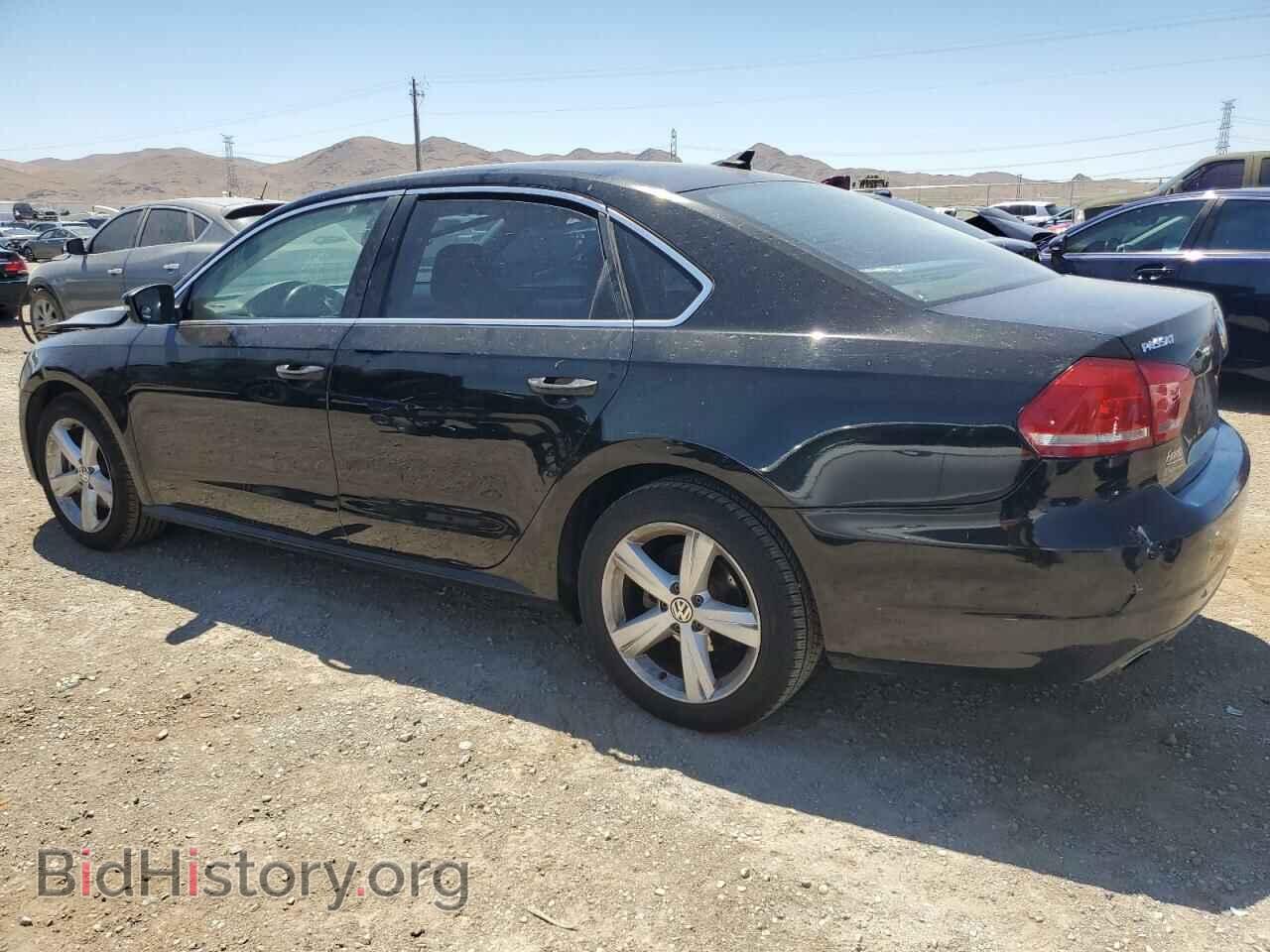 2013 VOLKSWAGEN PASSAT - VIN: 1VWBP7A31DC112457 - Фото 2