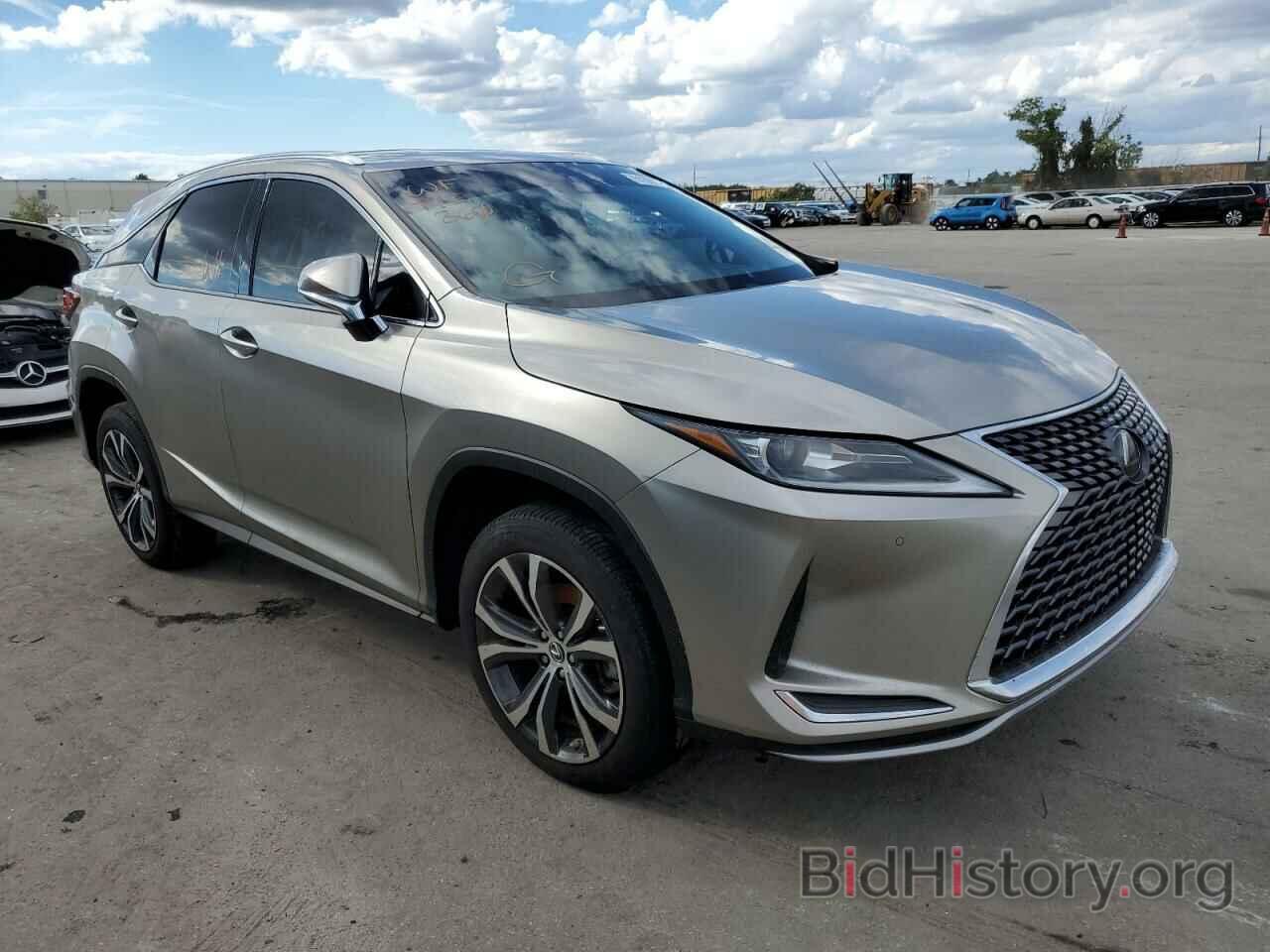 Photo 2T2HZMAA2MC213630 - LEXUS RX350 2021