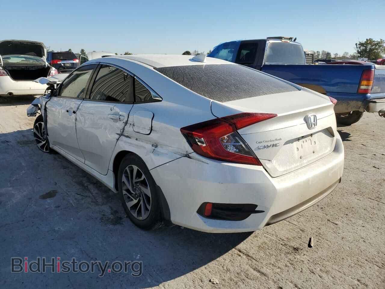 2017 HONDA CIVIC - VIN: 19XFC2F71HE068392 - Фото 3