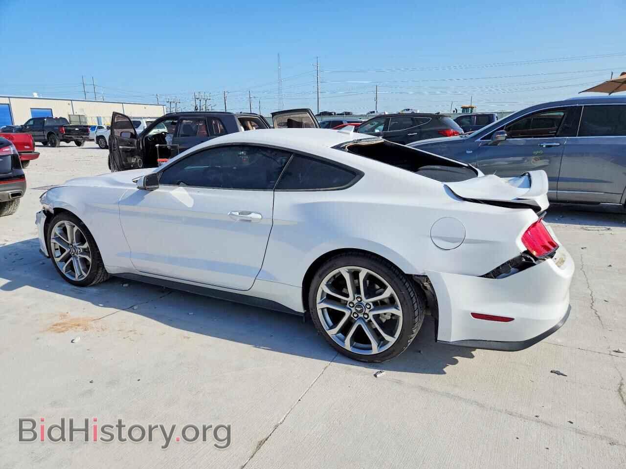 2022 FORD MUSTANG - VIN: 1FA6P8TH9N5130607 - Photo 2