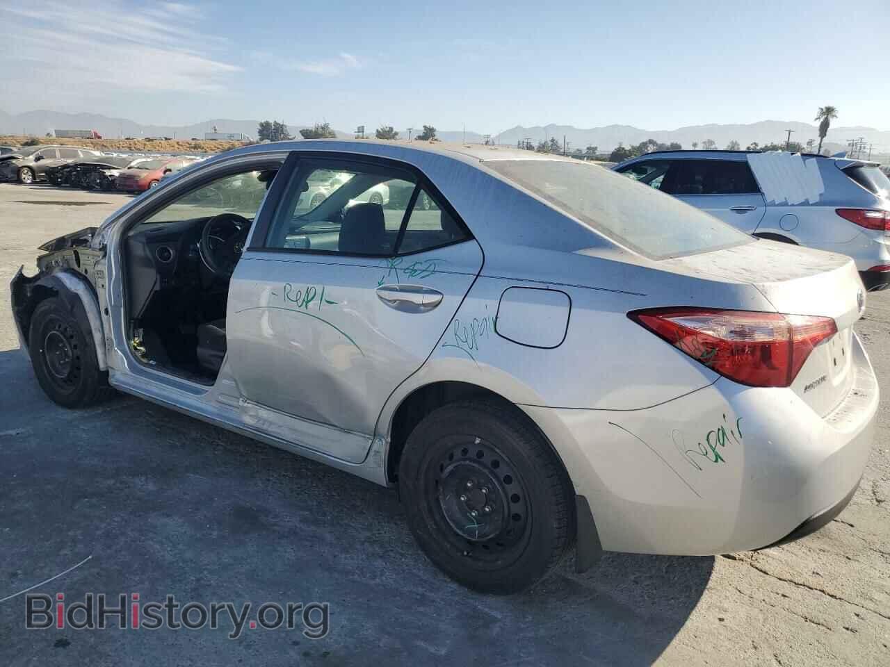 2017 TOYOTA COROLLA - VIN: 2T1BURHE3HC858663 - Фото 2
