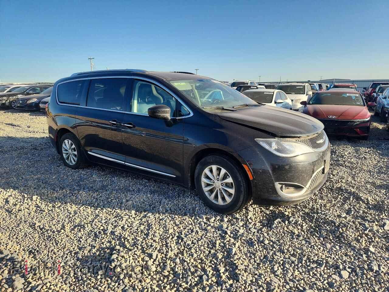 2019 CHRYSLER PACIFICA - VIN: 2C4RC1BG4KR650473 - Photo 4
