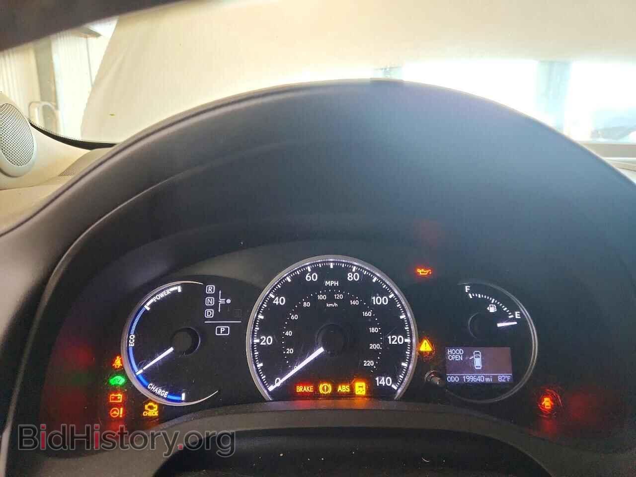 2011 LEXUS CT 200 - VIN: JTHKD5BH8B2006602 - Photo 9