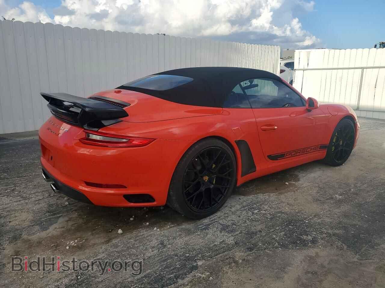 2017 PORSCHE 911 - VIN: WP0CA2A97HS142235 - Фото 3