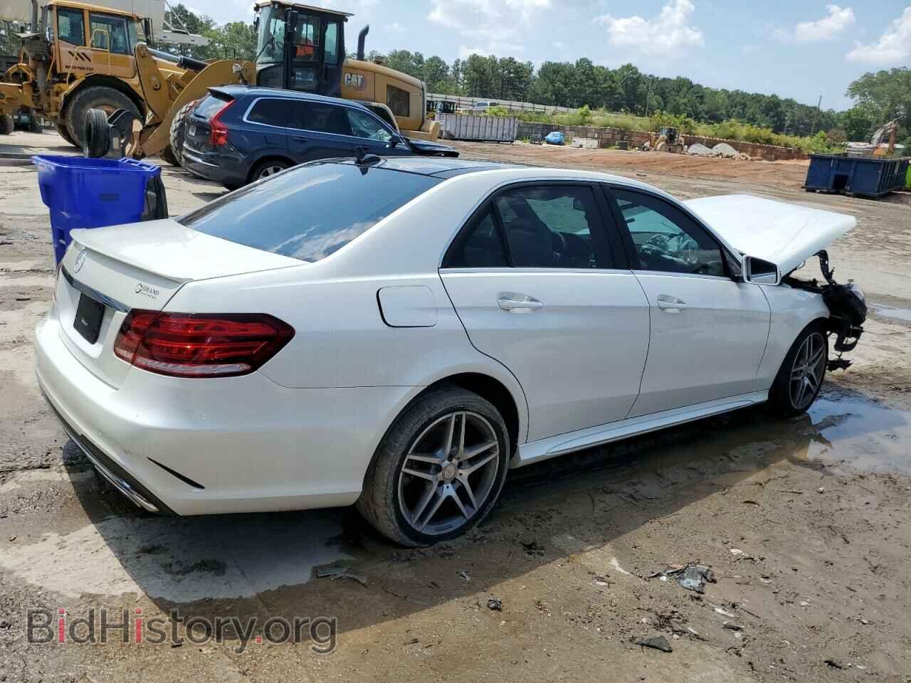 2016 MERCEDES-BENZ E-CLASS - VIN: WDDHF6FB4GB217858 - Фото 3