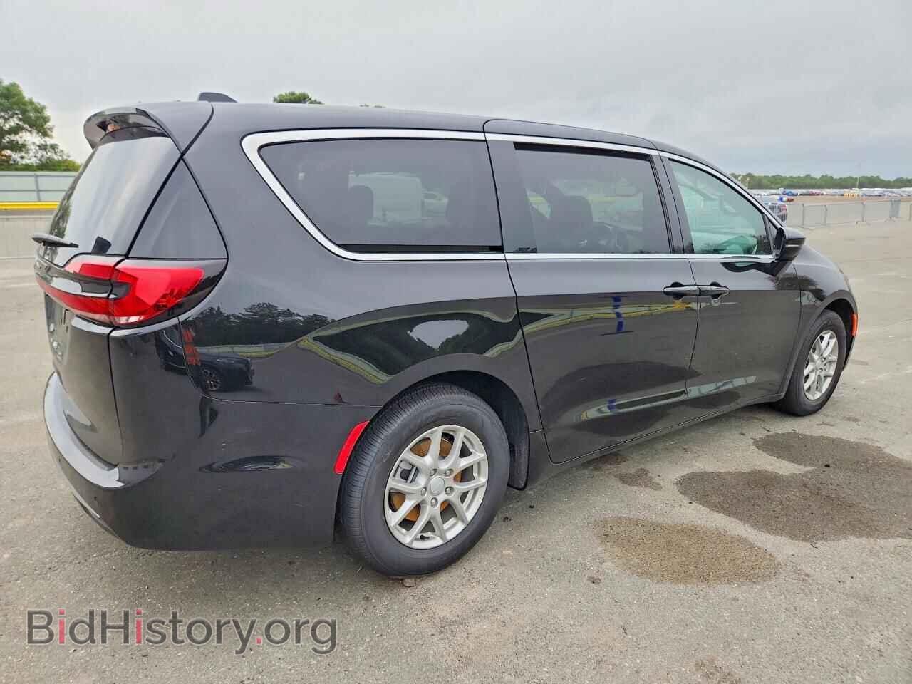 2027 CHRYSLER PACIFICA - VIN: 2C4RC1BG9VR572745 - Photo 3