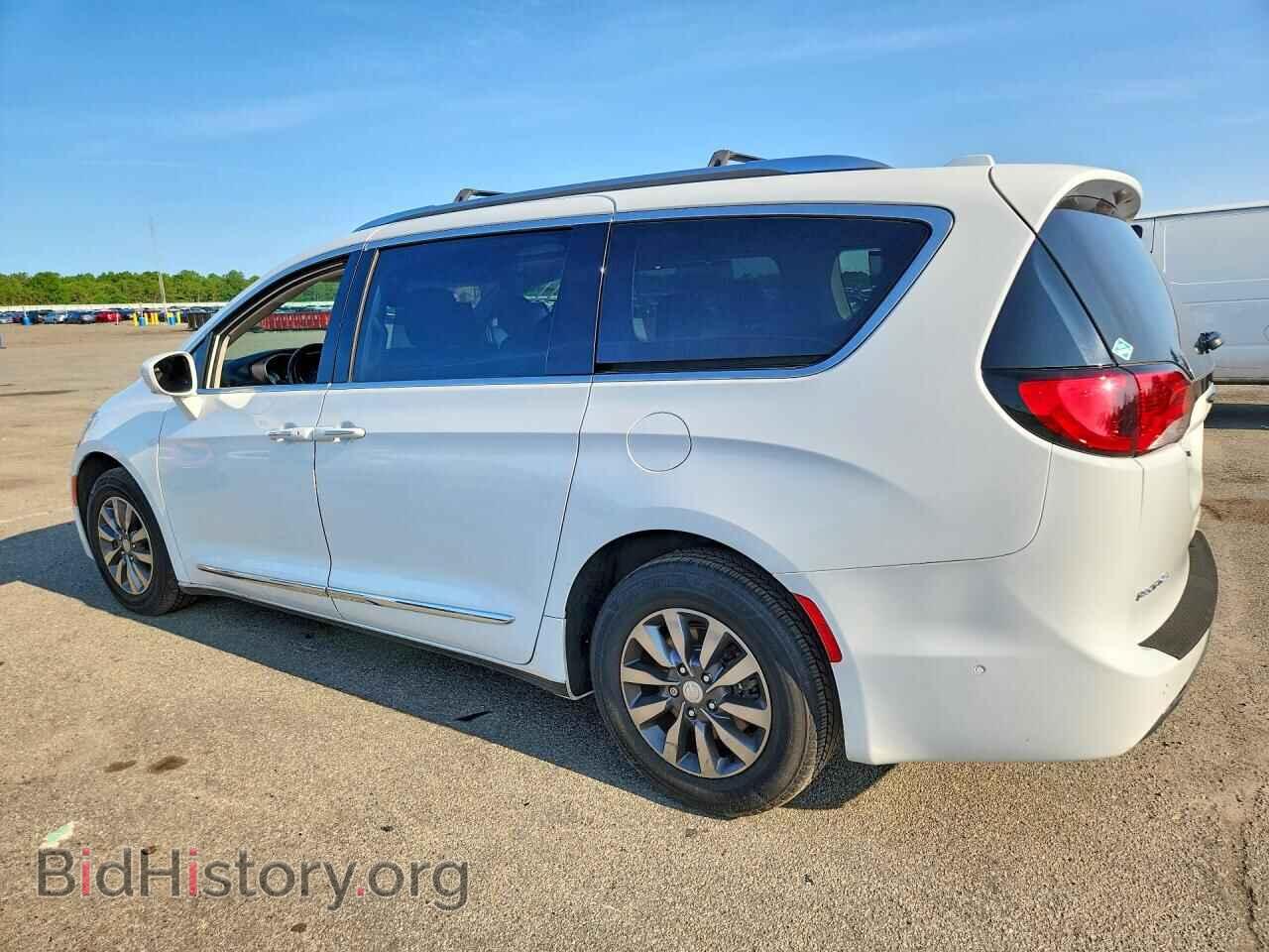 2019 CHRYSLER PACIFICA - VIN: 2C4RC1EG6KR686421 - Photo 2