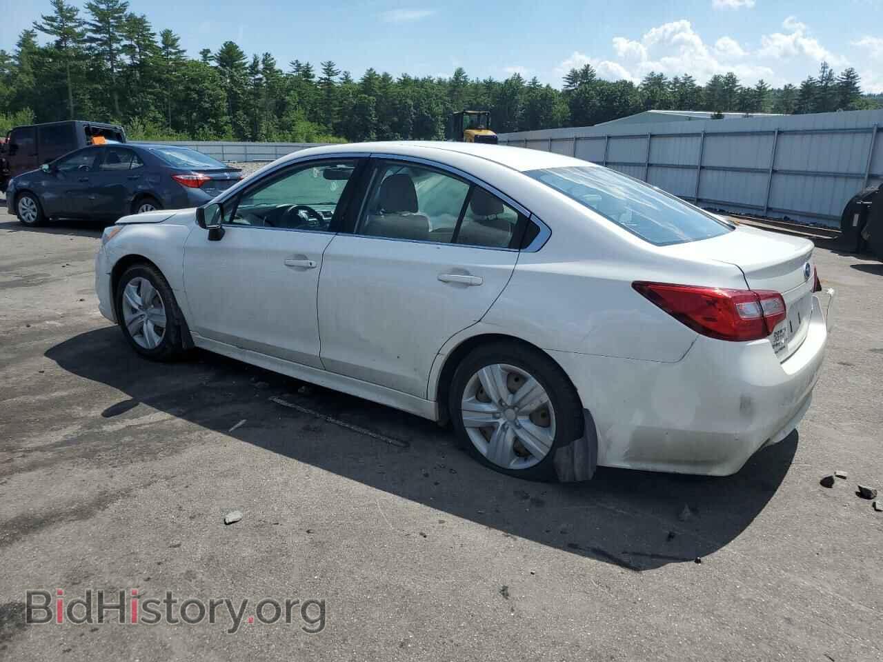 2015 SUBARU LEGACY - VIN: 4S3BNAA67F3010471 - Фото 2