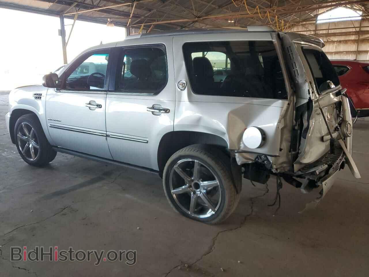2013 CADILLAC ESCALADE - VIN: 1GYS4CEF0DR332673 - Фото 2