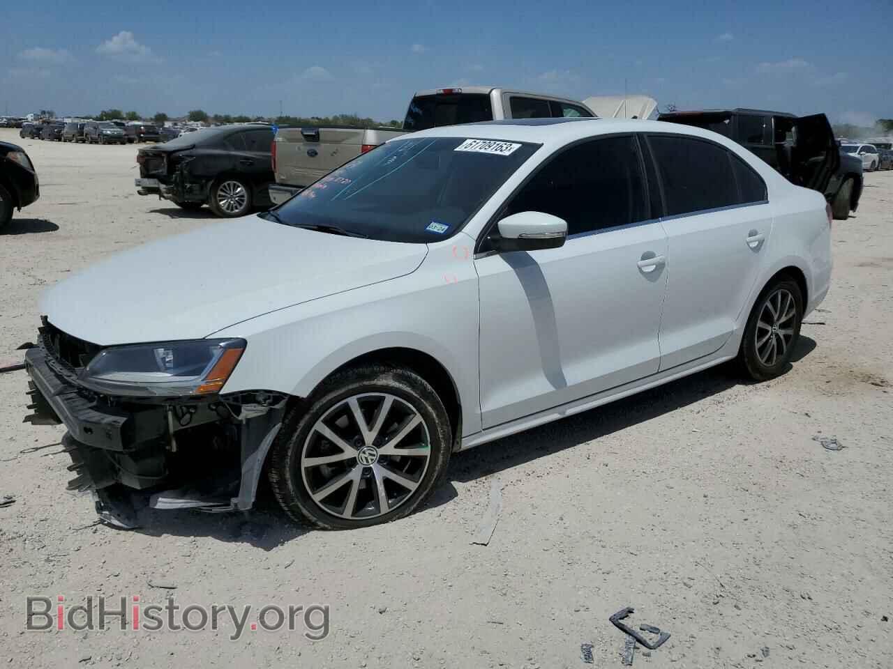 Фотография 3VWDB7AJ6HM290357 - VOLKSWAGEN JETTA 2017