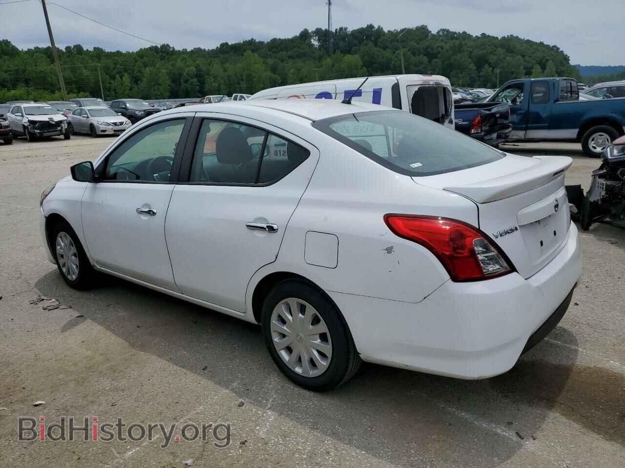 2019 NISSAN VERSA - VIN: 3N1CN7AP3KL864570 - Photo 2