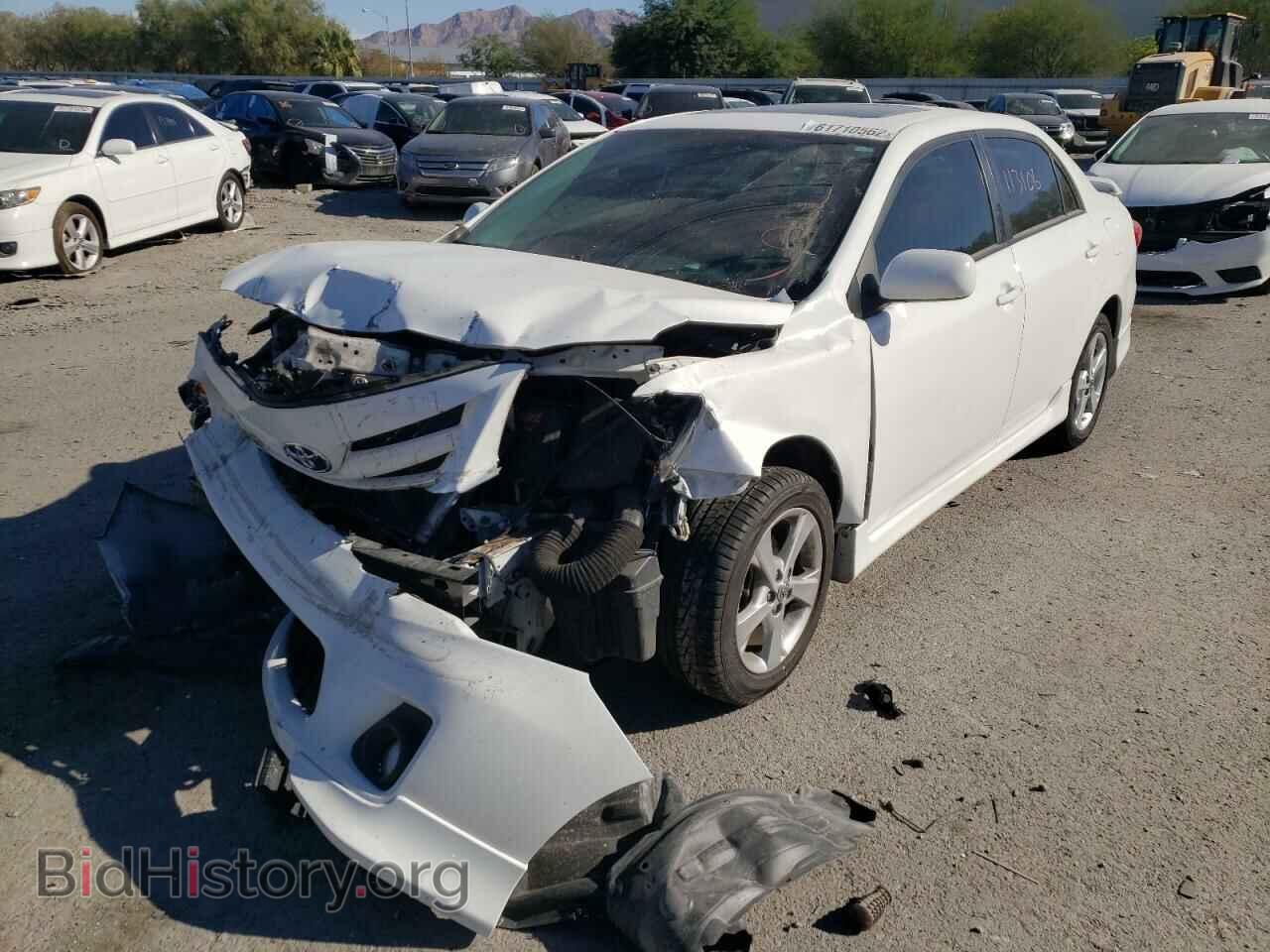2011 TOYOTA COROLLA - VIN: 2T1BU4EE6BC621275 - Фото 2